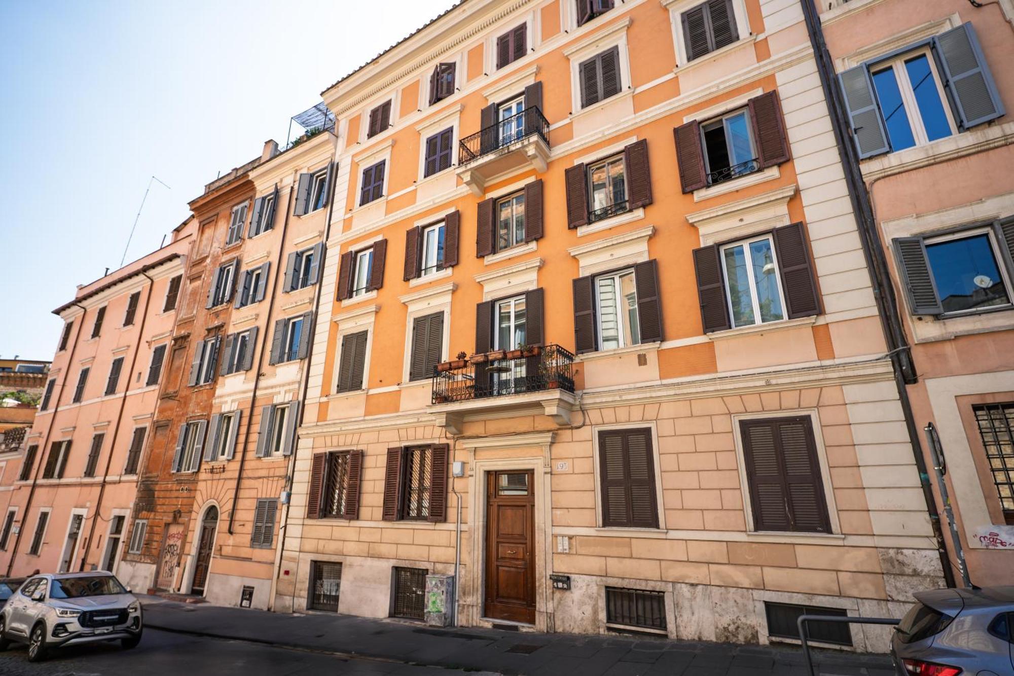 La Casa Sul Cortile Semesterbostad Rom