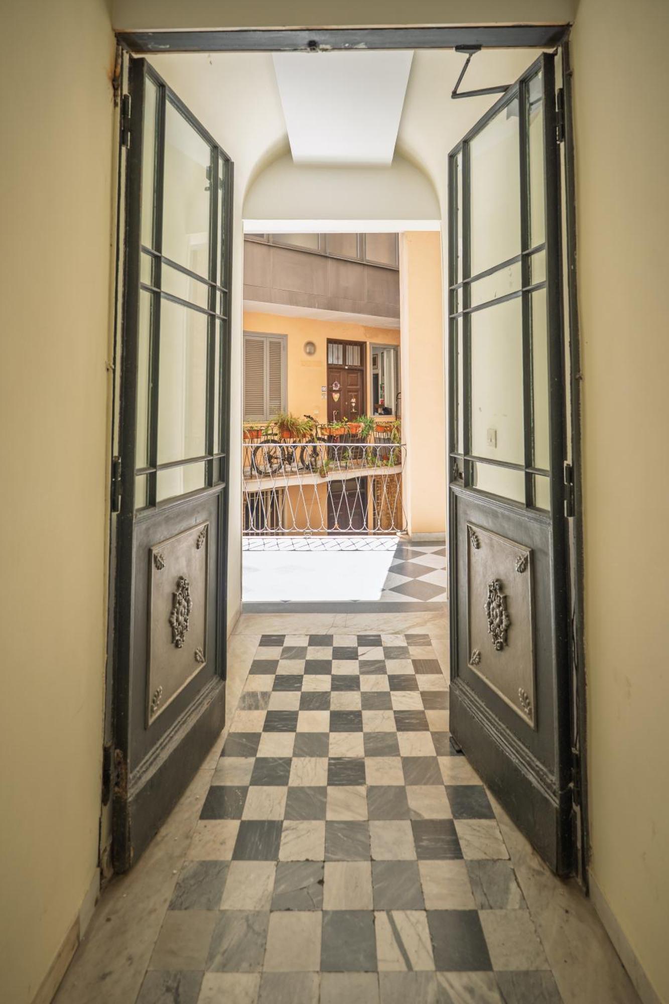 Semesterbostad La Casa Sul Cortile Rom